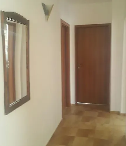 Πανσιόν Nelly Σωζόπολη